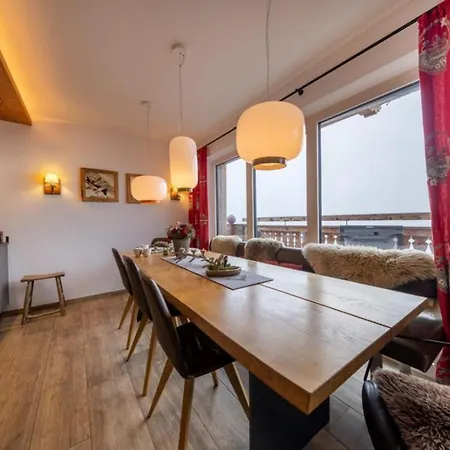 別荘 Nationalpark Hohe Warte 2 *